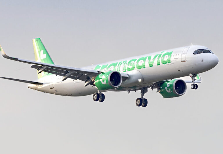 Transavia zawiesi zimą loty z Wrocławia do Paryża
